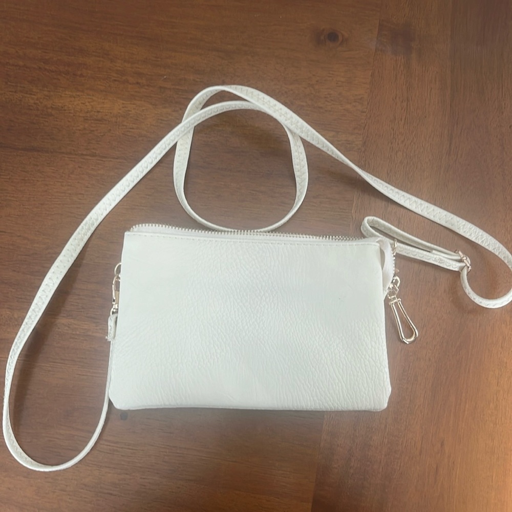 Purse - Picture 1 of 4